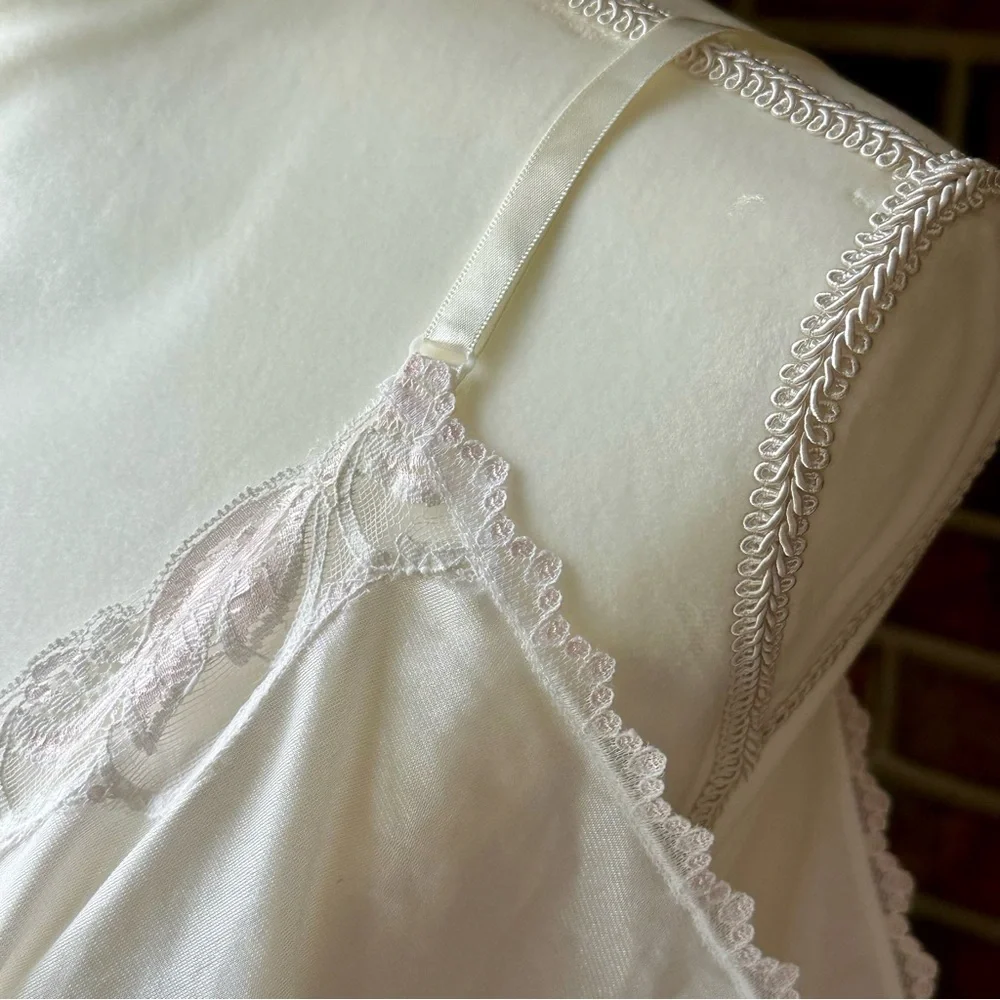 White Pink Lace Chemise Spaghetti Straps Slip Dress Vintage Union Made Size 42 - Picture 9 of 11